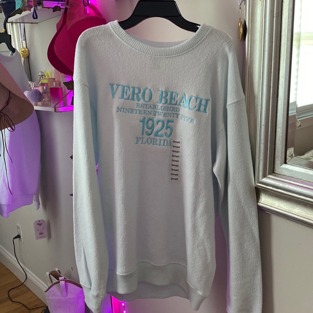 Veto beach small sweater